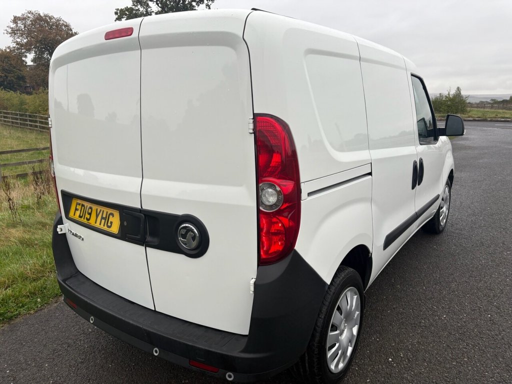 Used Vauxhall Combo 2019 for sale - 76665579: Photo 6