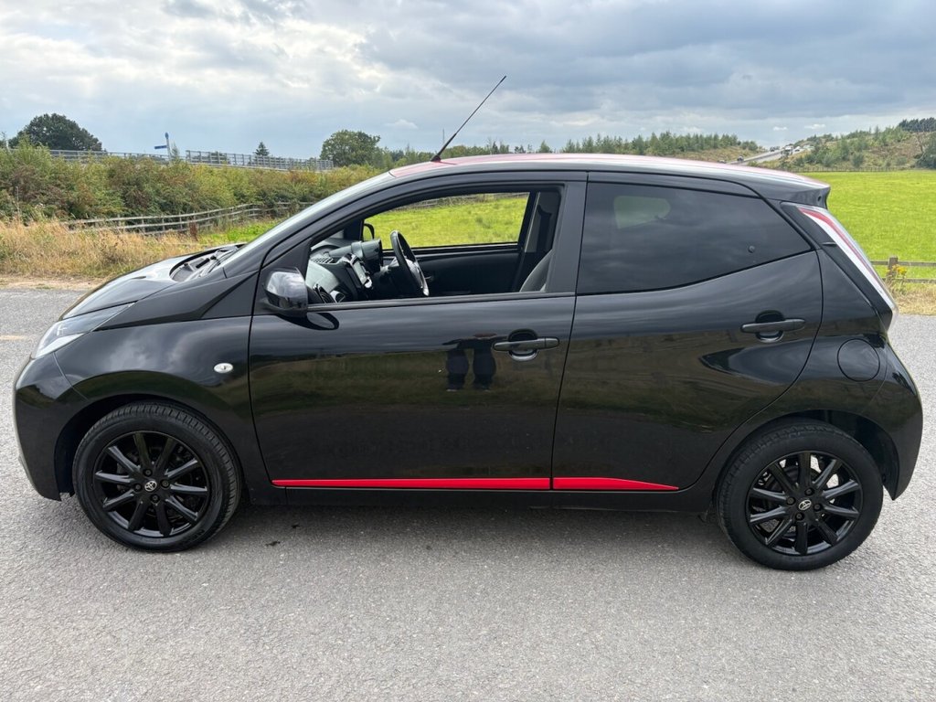 Used Toyota AYGO 2017 for sale - 76665724: Photo 10