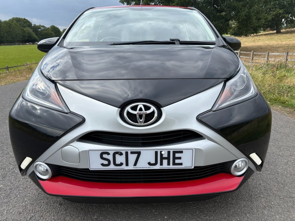 Used Toyota AYGO 2017 for sale - 76665724: Photo 2