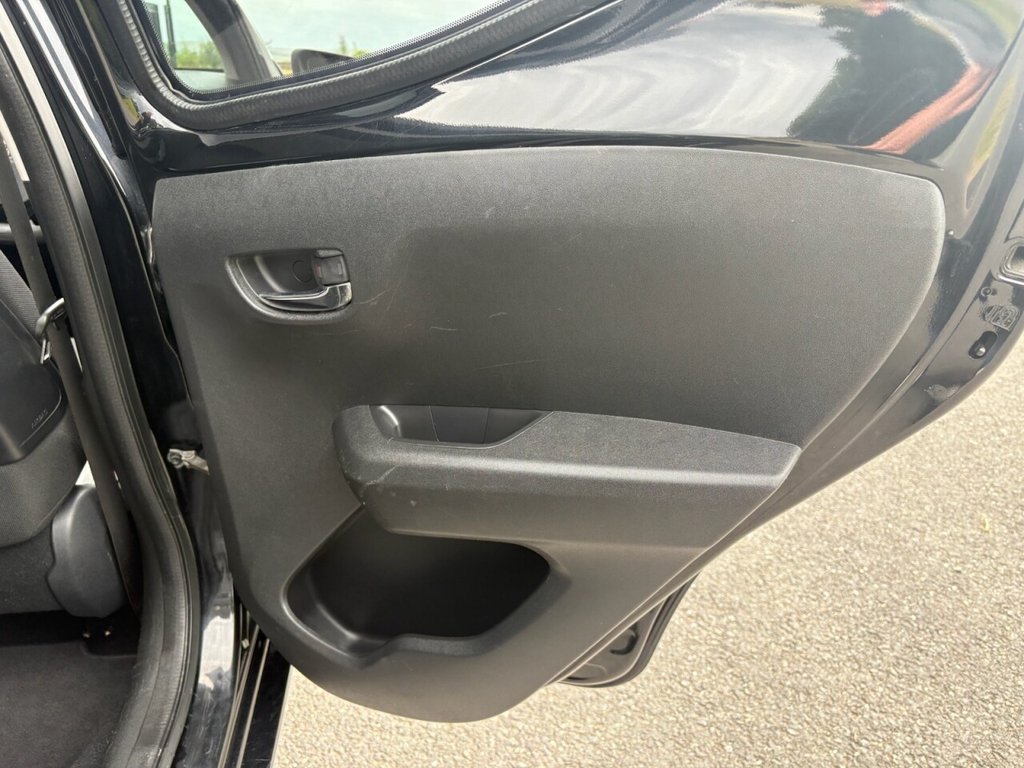 Used Toyota AYGO 2017 for sale - 76665724: Photo 23