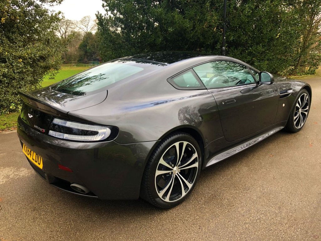 Used Aston Martin Vantage 2014 for sale - 76660129: Photo 2