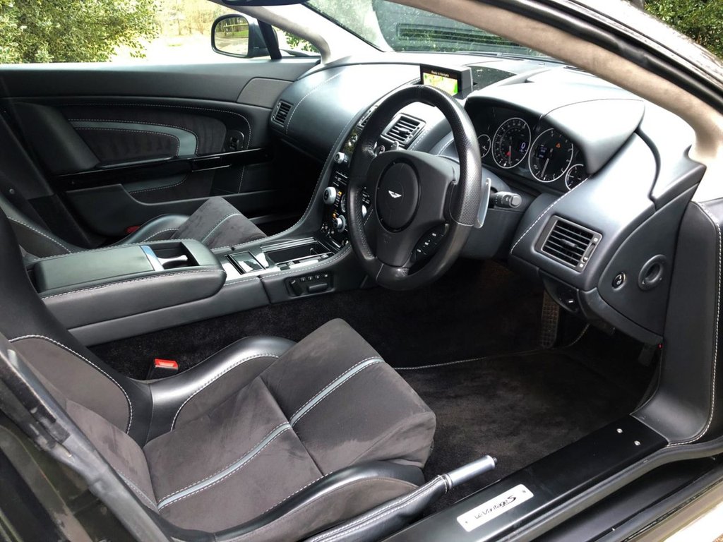 Used Aston Martin Vantage 2014 for sale - 76660129: Photo 22