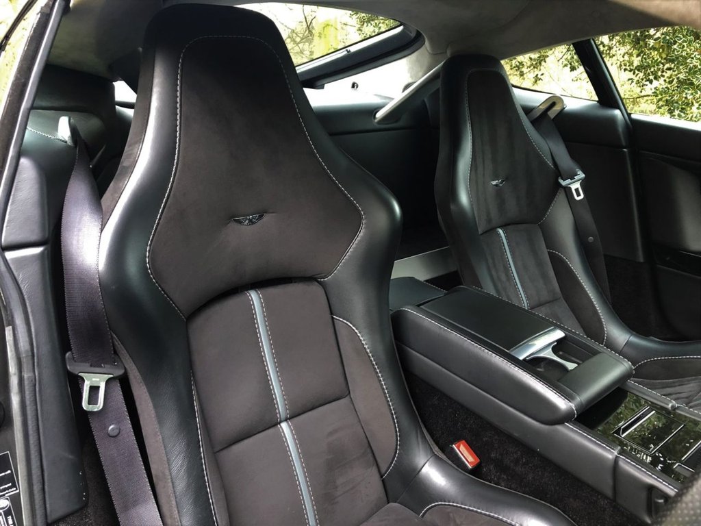 Used Aston Martin Vantage 2014 for sale - 76660129: Photo 23