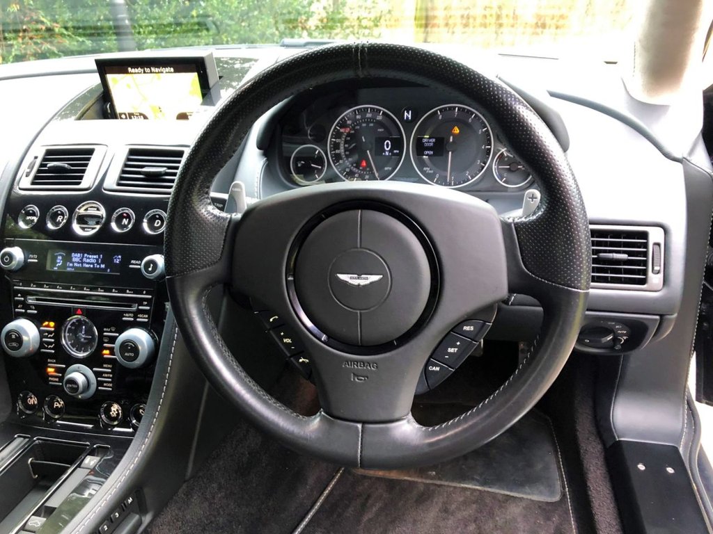 Used Aston Martin Vantage 2014 for sale - 76660129: Photo 24