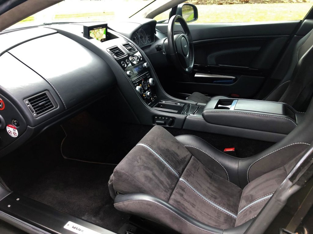 Used Aston Martin Vantage 2014 for sale - 76660129: Photo 28