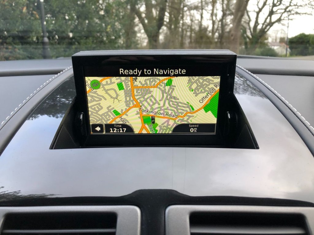 Used Aston Martin Vantage 2014 for sale - 76660129: Photo 32