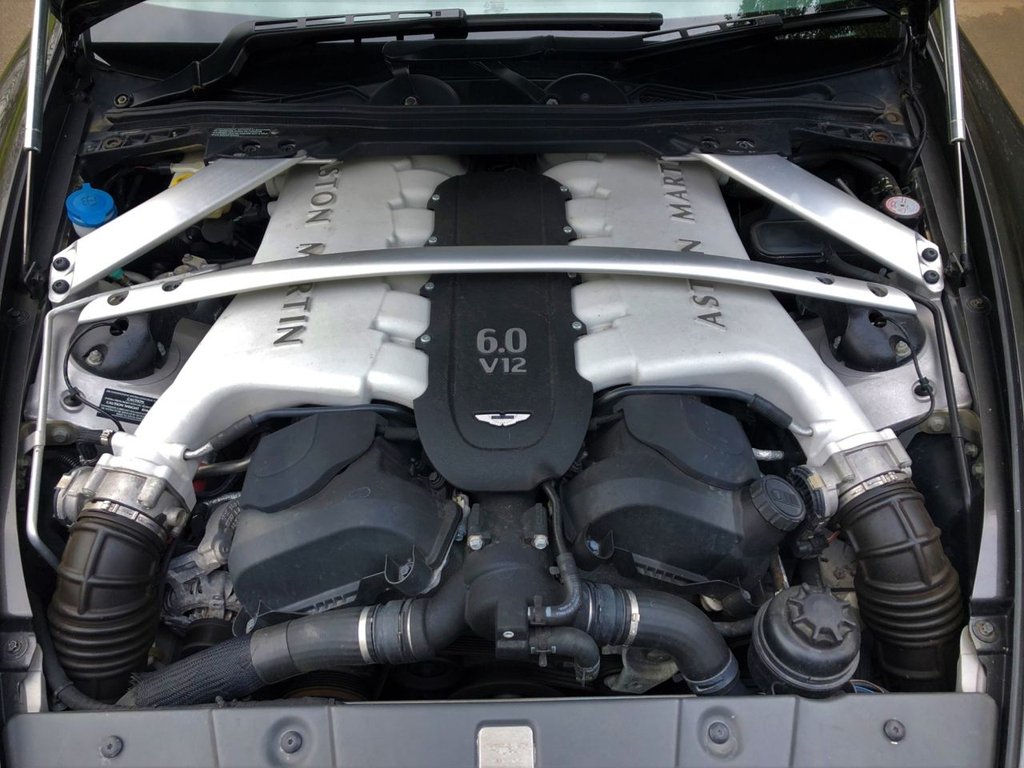 Used Aston Martin Vantage 2014 for sale - 76660129: Photo 34