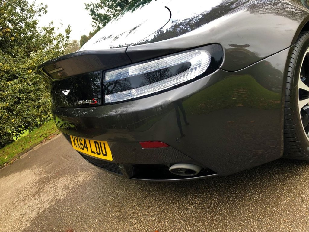 Used Aston Martin Vantage 2014 for sale - 76660129: Photo 5