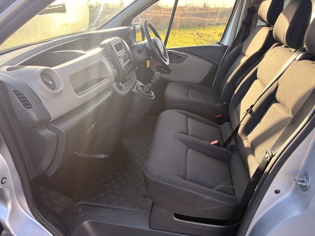 Used Renault Trafic 2018 for sale - 77064848: Photo 10