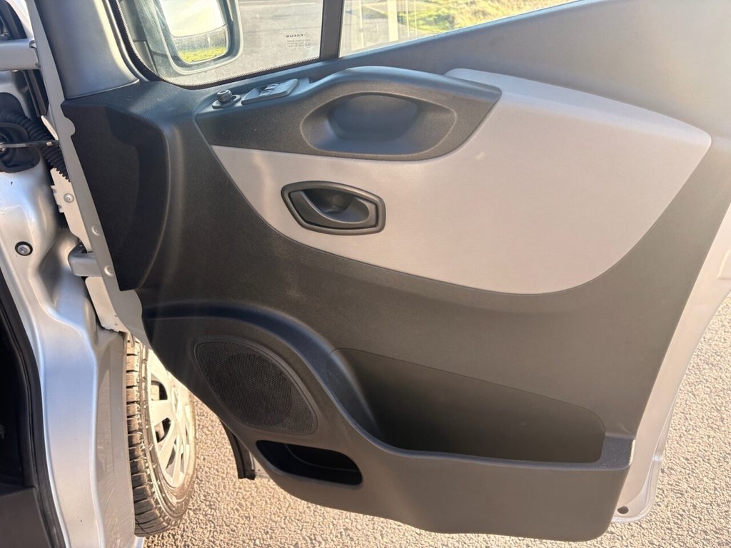 Used Renault Trafic 2018 for sale - 77064848: Photo 12