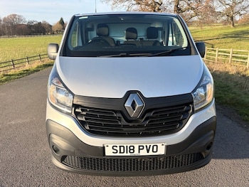Used Renault Trafic 2018 for sale - 77064848: Photo