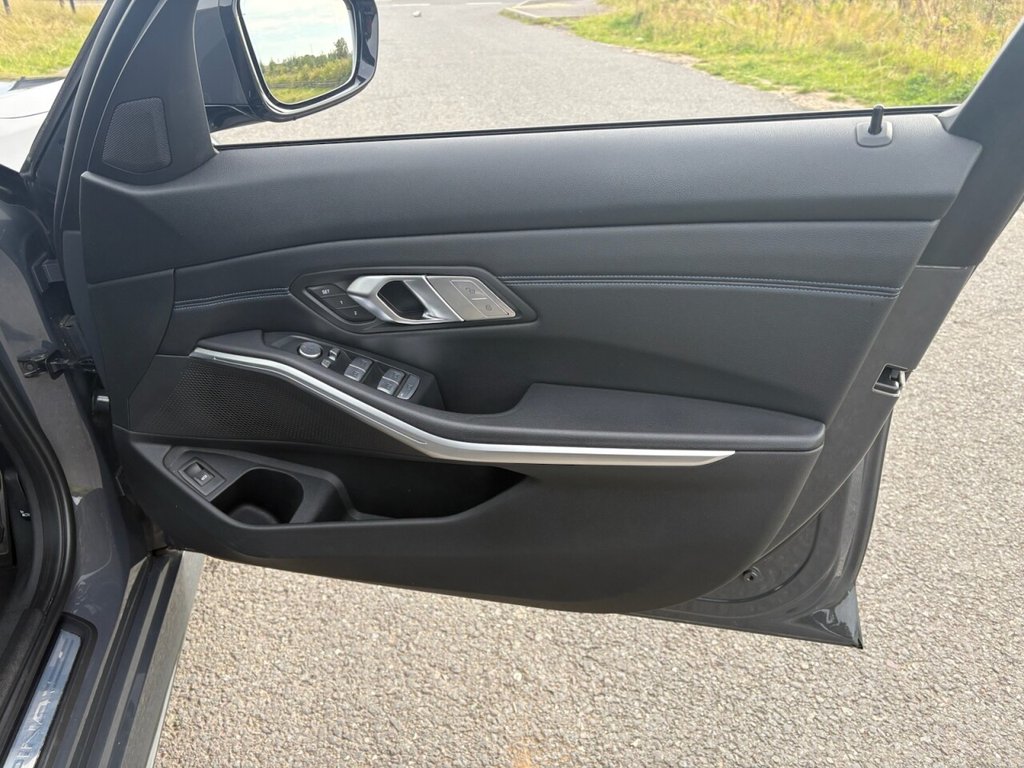 Used BMW Alpina 2021 for sale - 76660132: Photo 20