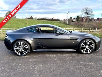 Used Aston Martin Vantage 2014 for sale - 79663905: Photo