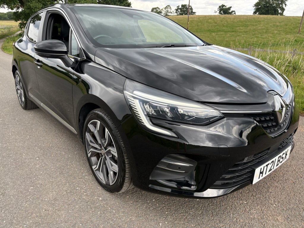 Used Renault Clio 2021 for sale - 76665821: Photo 1