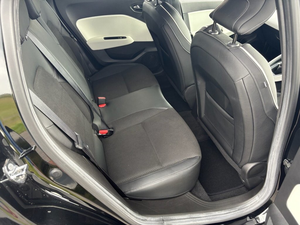 Used Renault Clio 2021 for sale - 76665821: Photo 10