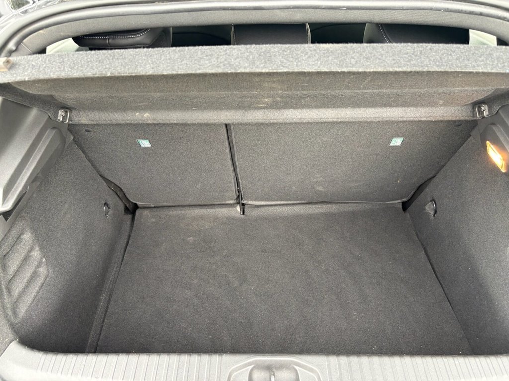 Used Renault Clio 2021 for sale - 76665821: Photo 14