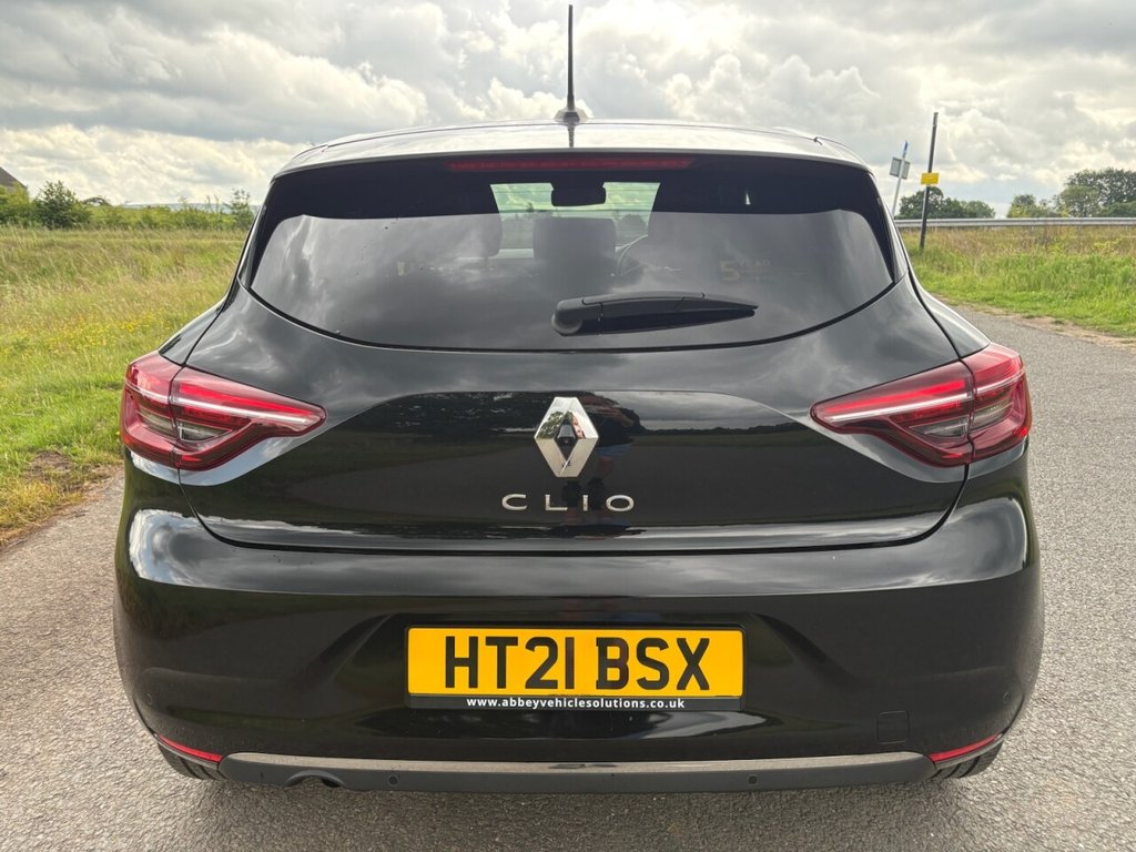 Used Renault Clio 2021 for sale - 76665821: Photo 6