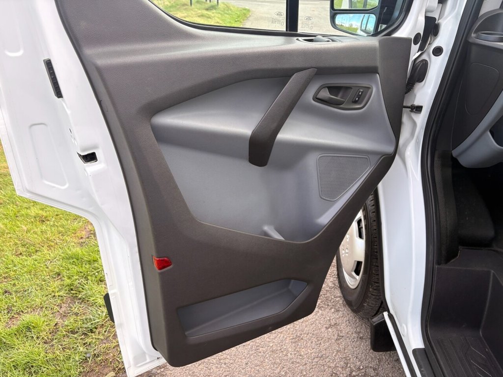 Used Ford Transit Custom 2016 for sale - 77879662: Photo 9