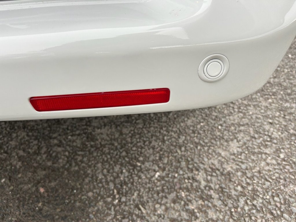 Used Volkswagen Transporter 2012 for sale - 77631883: Photo 24