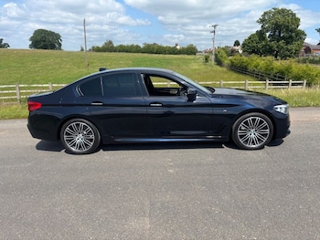 Used BMW 5 Series 2017 for sale - 76660130: Photo