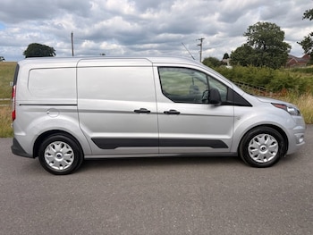 Used Ford Transit Connect 2017 for sale - 79113995: Photo