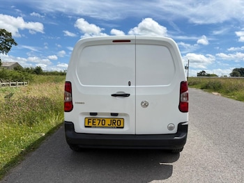 Used Vauxhall Combo 2020 for sale - 78954949: Photo