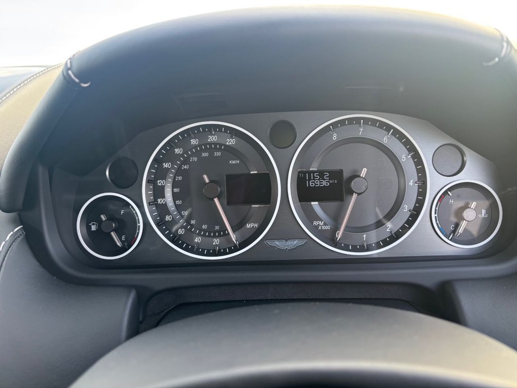 Used Aston Martin Vantage 2014 for sale - 77680542: Photo 20