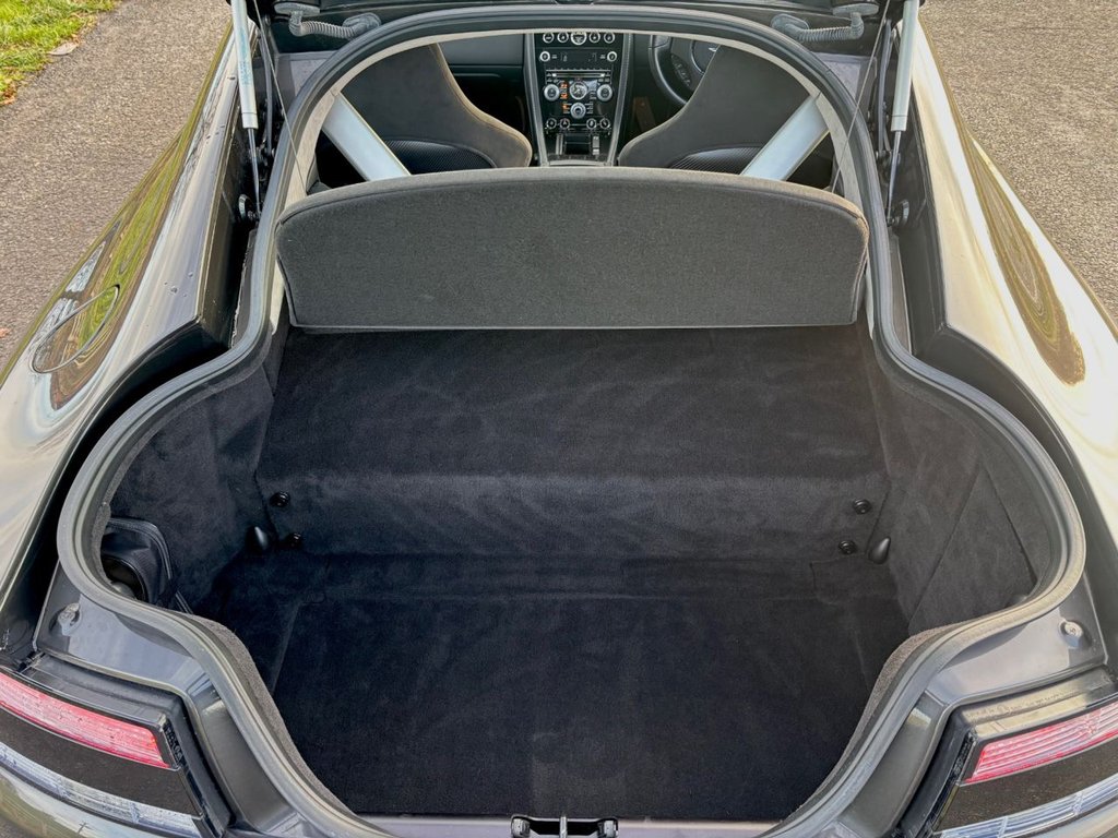 Used Aston Martin Vantage 2014 for sale - 77680542: Photo 29