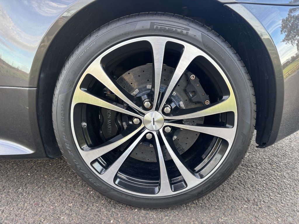 Used Aston Martin Vantage 2014 for sale - 77680542: Photo 35