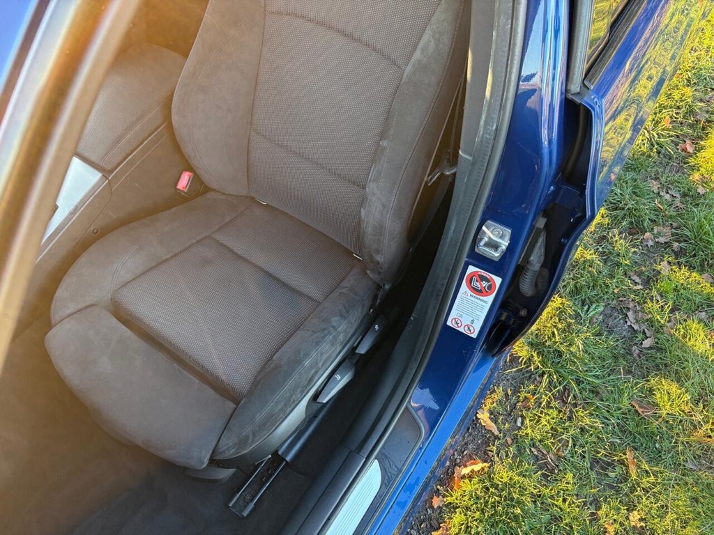 Used BMW 3 Series 2009 for sale - 76686037: Photo 11