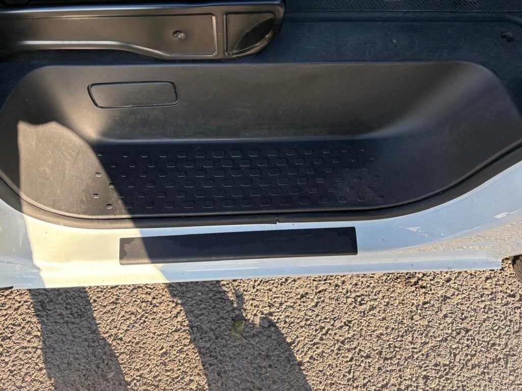 Used BMW 3 Series 2009 for sale - 76686037: Photo 33