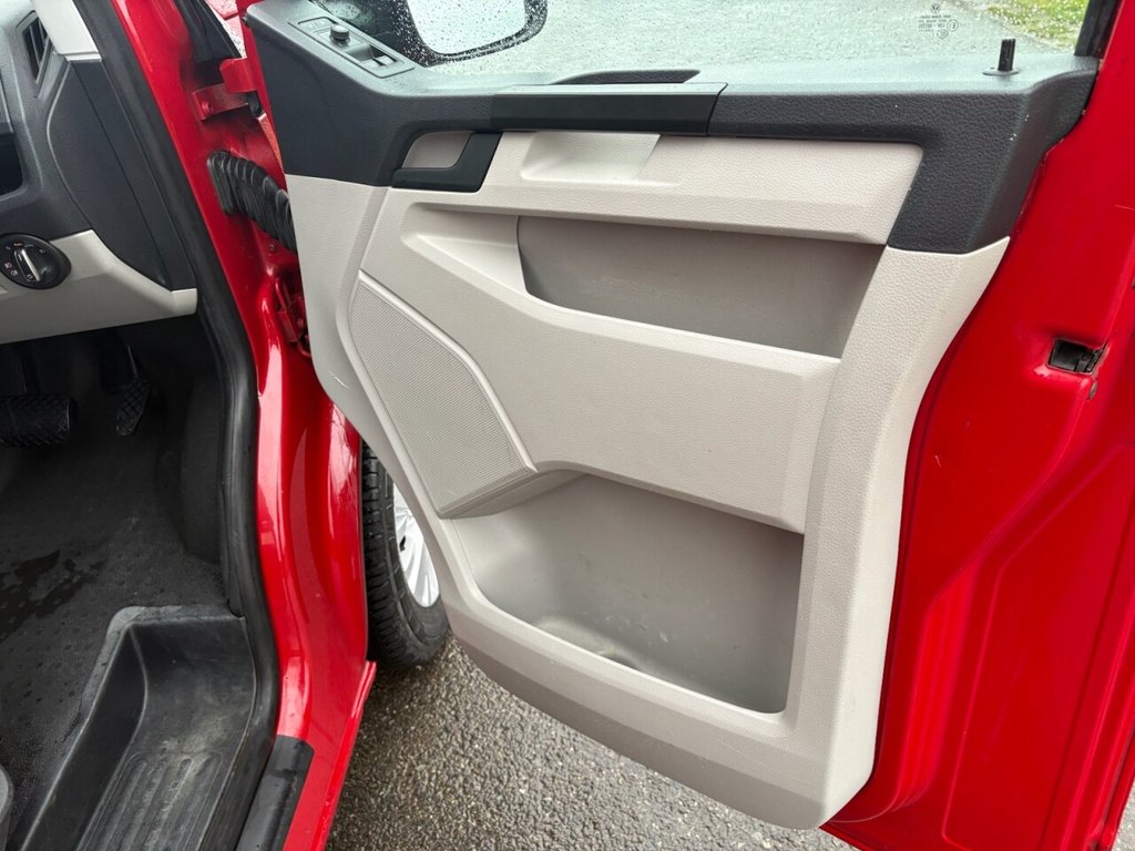 Used Volkswagen Transporter 2018 for sale - 77027064: Photo 17