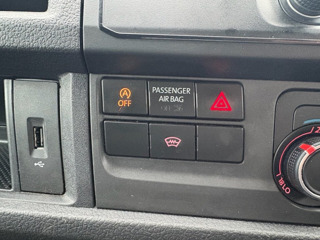 Used Volkswagen Transporter 2018 for sale - 77027064: Photo 28