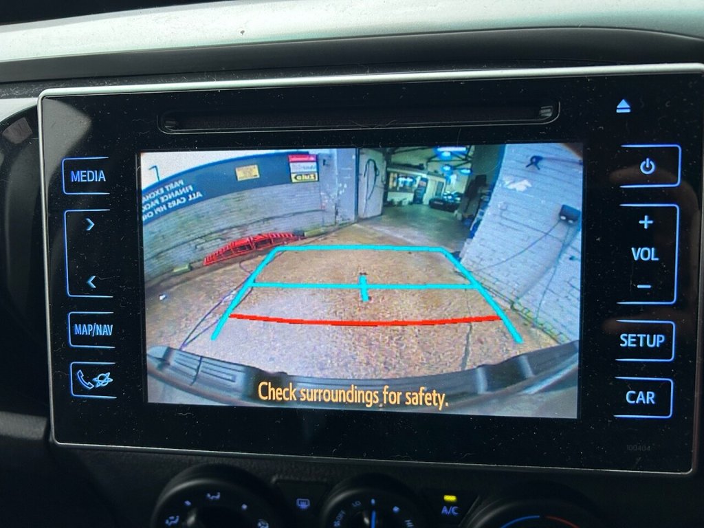 Used Toyota Hilux 2020 for sale - 77703756: Photo 19