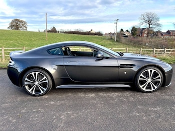 2014 (64) - S 2dr Sportshift III