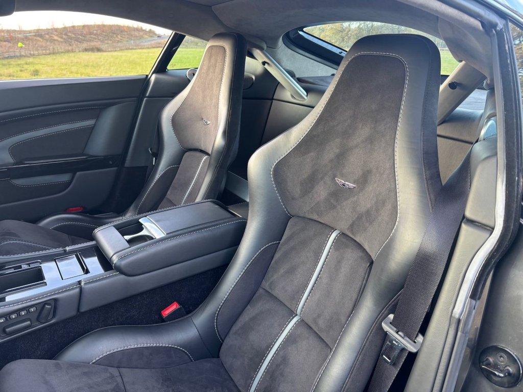 Used Aston Martin Vantage 2014 for sale - 77037811: Photo 24