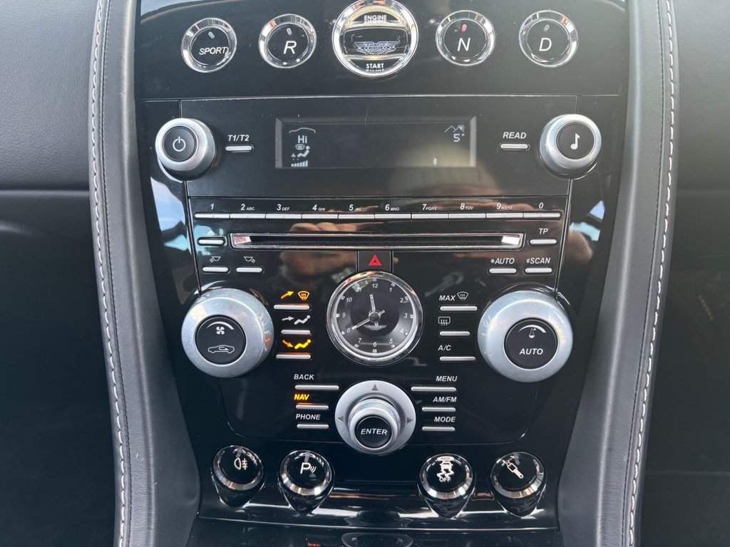 Used Aston Martin Vantage 2014 for sale - 77037811: Photo 25