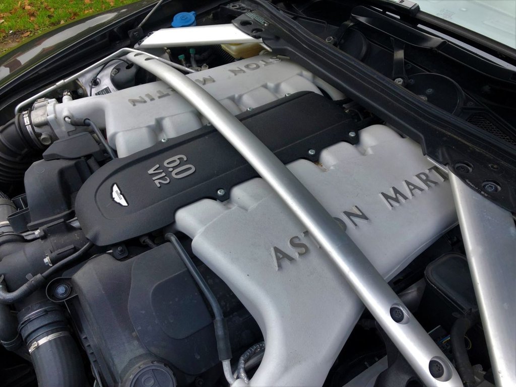 Used Aston Martin Vantage 2014 for sale - 77037811: Photo 33