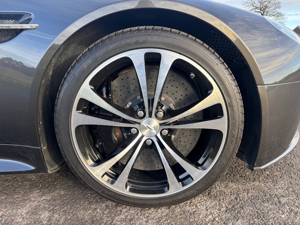 Used Aston Martin Vantage 2014 for sale - 77037811: Photo 37