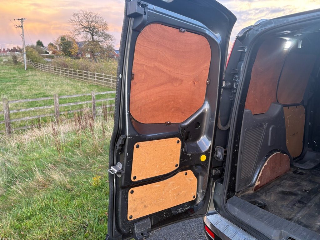 Used Ford Transit Connect 2019 for sale - 76665456: Photo 19