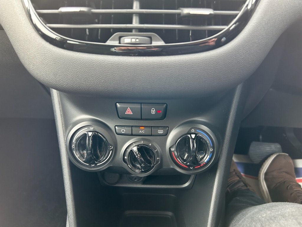 Used Peugeot 208 2012 for sale - 77765224: Photo 16