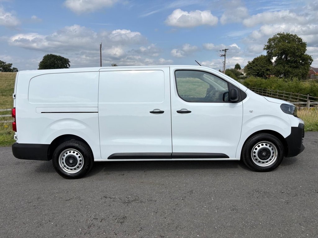 Used Vauxhall Vivaro 2024 for sale - 76665466: Photo 8