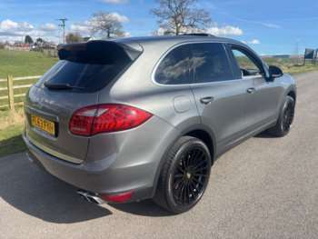 Used Porsche Cayenne 2013 for sale - 74194245: Photo