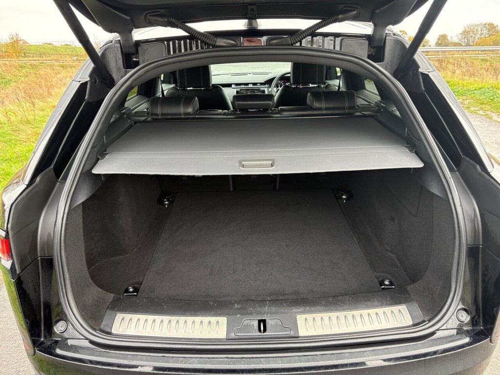 Used Land Rover Range Rover Velar 2019 for sale - 76665465: Photo 18