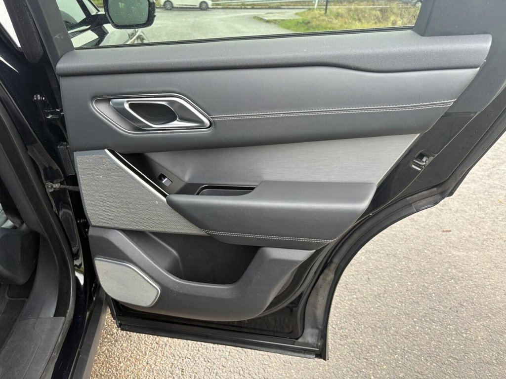 Used Land Rover Range Rover Velar 2019 for sale - 76665465: Photo 21