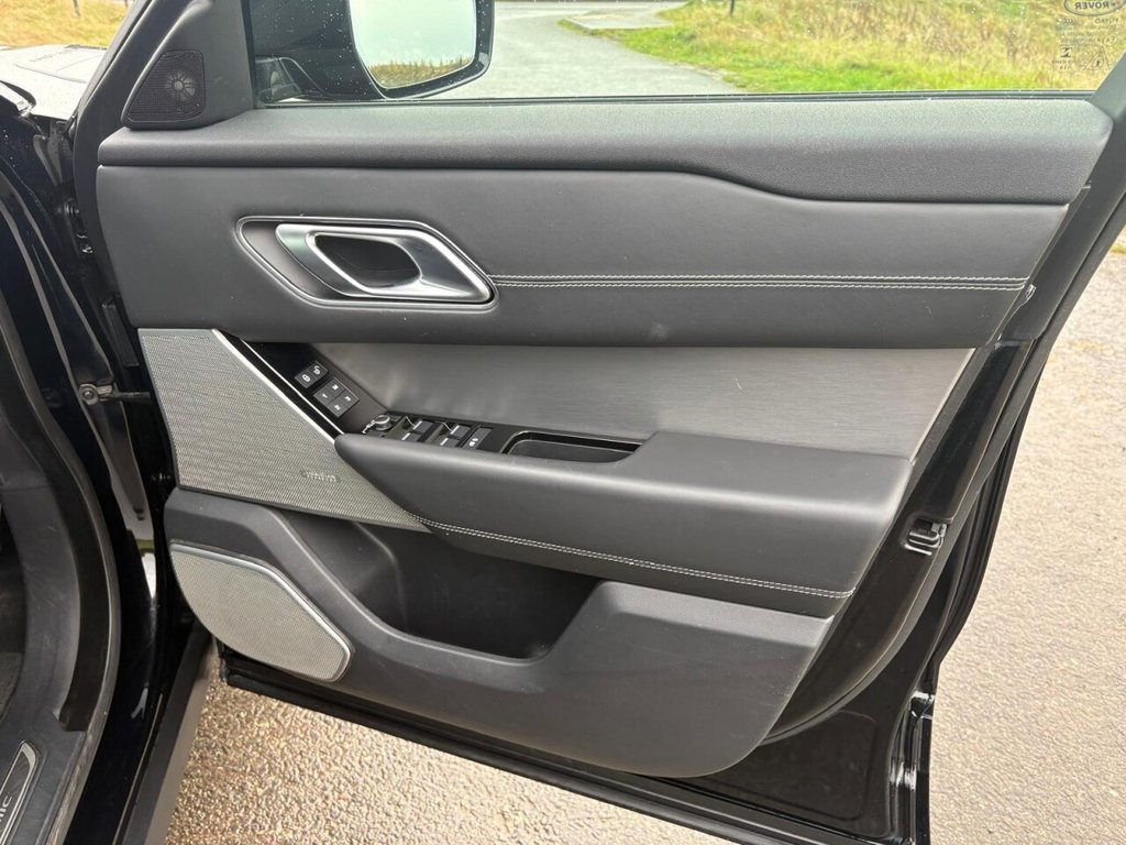 Used Land Rover Range Rover Velar 2019 for sale - 76665465: Photo 22