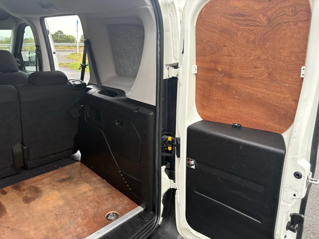 Used Vauxhall Combo 2019 for sale - 77879398: Photo 15