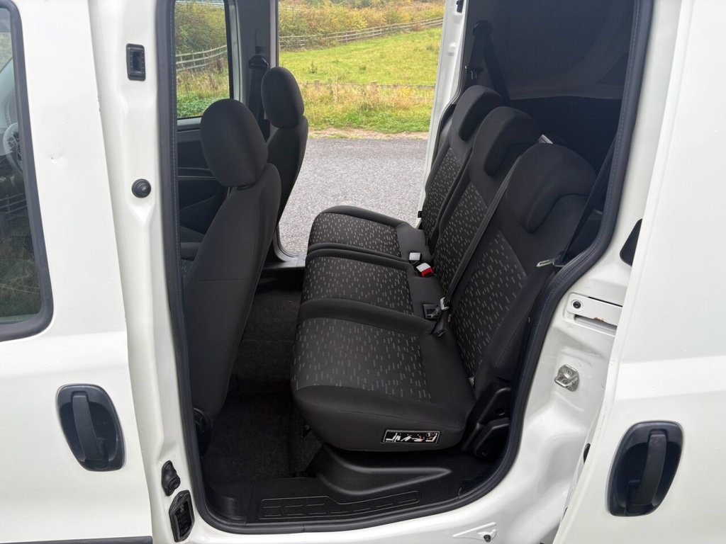 Used Vauxhall Combo 2019 for sale - 77879398: Photo 16