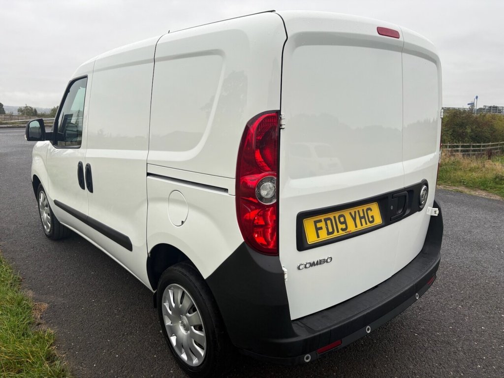 Used Vauxhall Combo 2019 for sale - 77879398: Photo 7