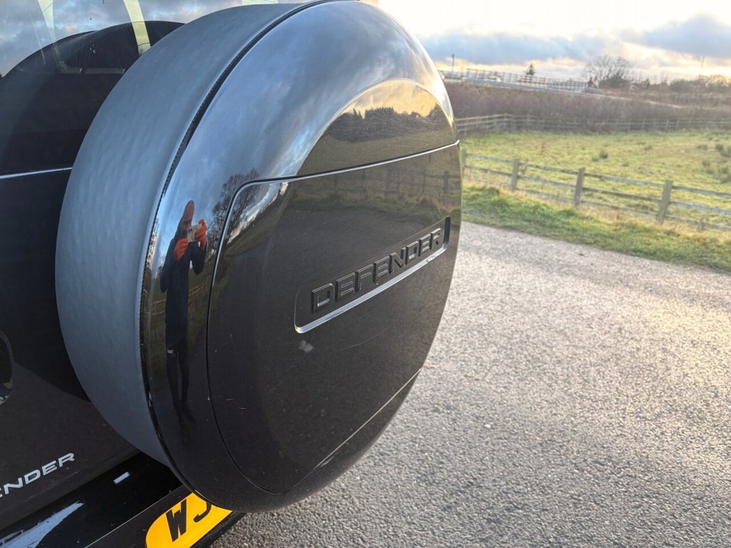 Used Land Rover Defender 2022 for sale - 77056314: Photo 13